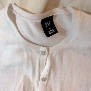 GAP creamy white, long sleeve cardigan. Size small super clean.